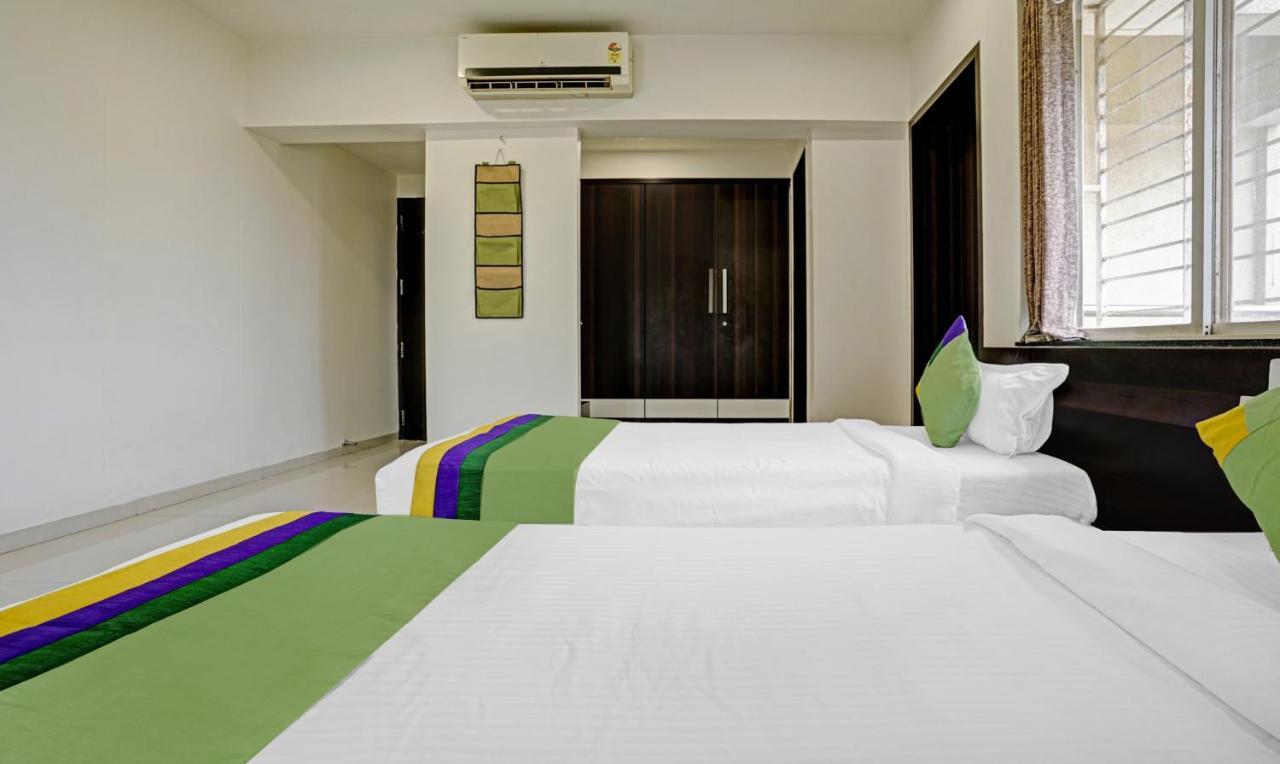 Treebo Excellent Homes, Нашик Екстер'єр фото